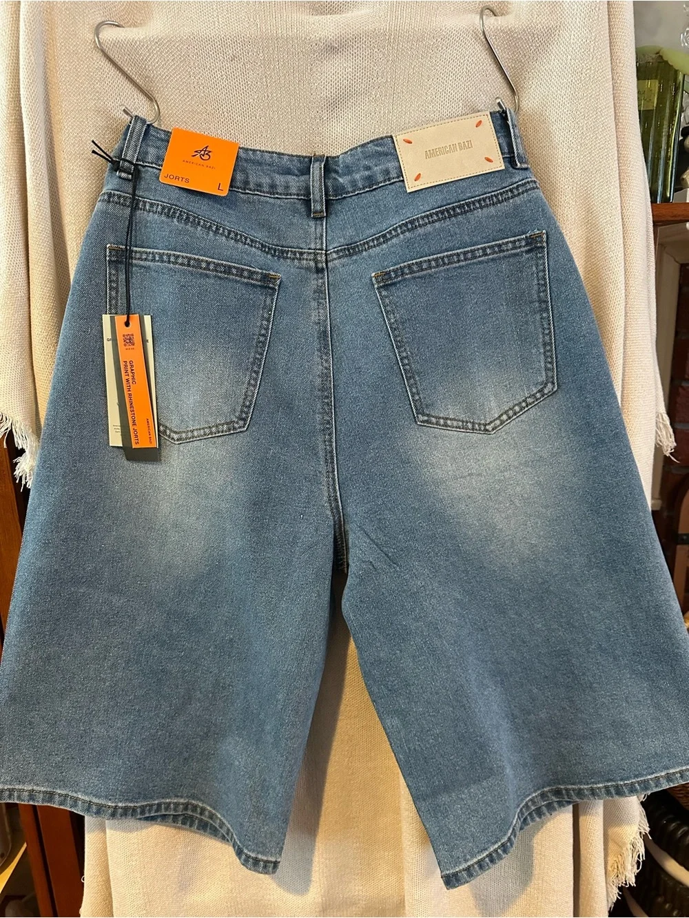 NWT Boutique Embellished Women Jorts (8-10) L